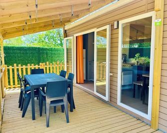Camping La Dune - Vias - Innenhof