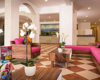 Nomads Party Hotel & Hostel - Cancún - Lobby