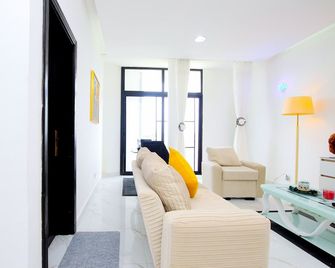 Appart Hotel Les orchidees - Cotonou - Huiskamer
