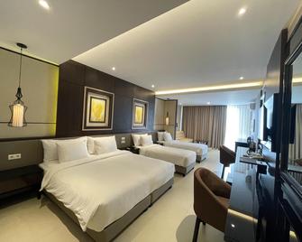 Susan Spa & Resort - Semarang - Bedroom
