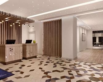 DoubleTree by Hilton Coventry Building Society Arena - Coventry - Front desk