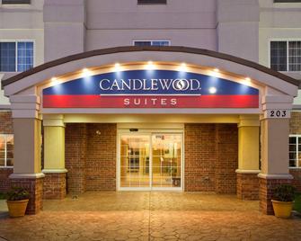 Candlewood Suites Bloomington-Normal - Normal - Budova