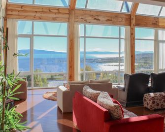 Terrazas del Calafate - אל קאלאפטה - סלון