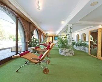 Familotel Bavaria - Pfronten - Лоббі