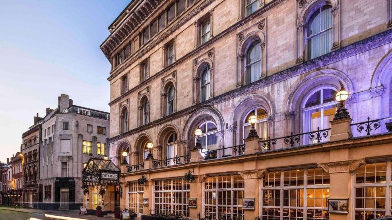 Bristol Grand Hotel By Sunday