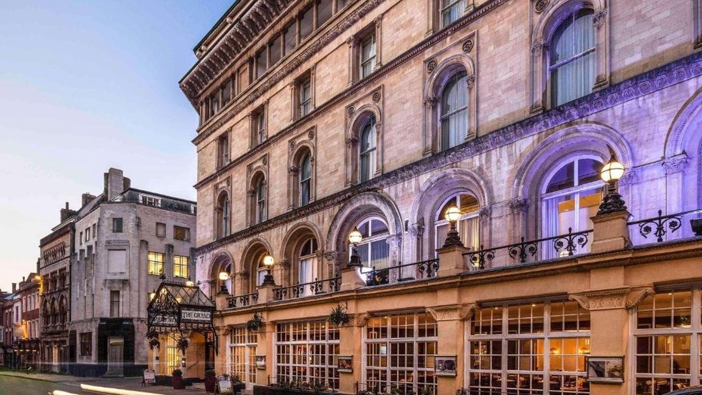Bristol Grand Hotel By Sunday