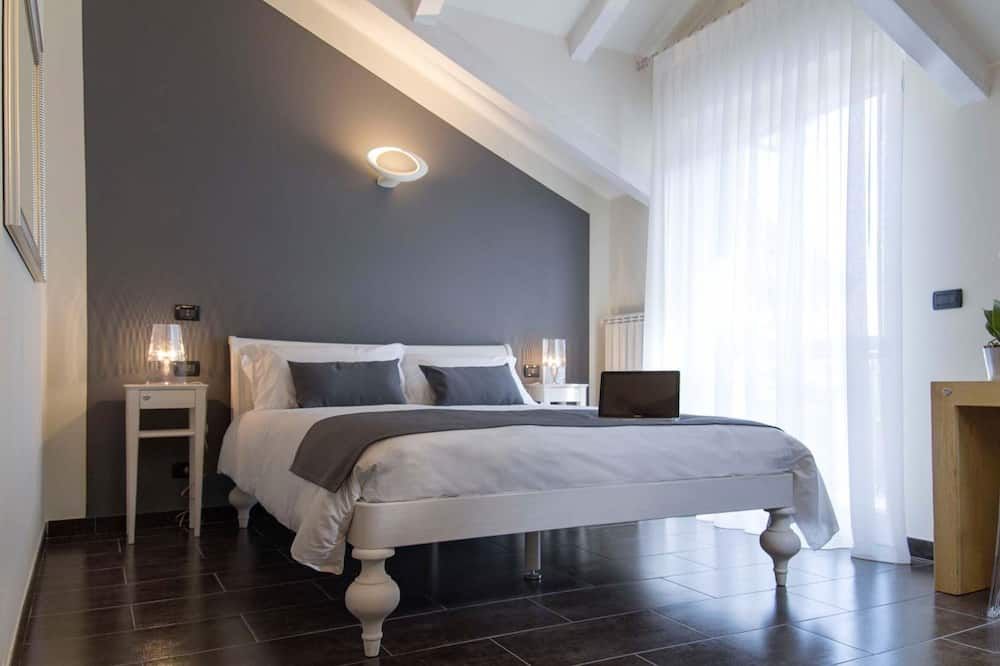 Pepe's Home B&B - Nichelino - Camera da letto