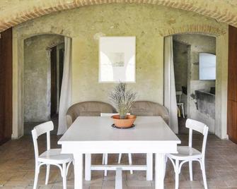 Beautiful home in Poggibonsi SI - Poggibonsi - Sala pranzo