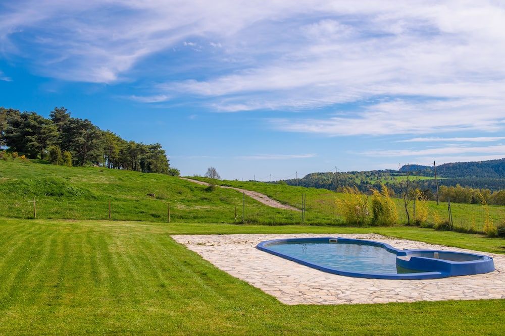 Complex Rural Can Caubet - Berga - Pool