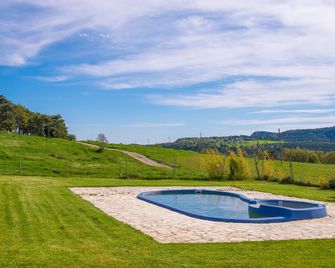 Complex Rural Can Caubet - Berga - Pool