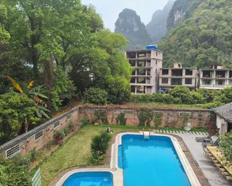 Snow Lion Riverside Resort - Guilin