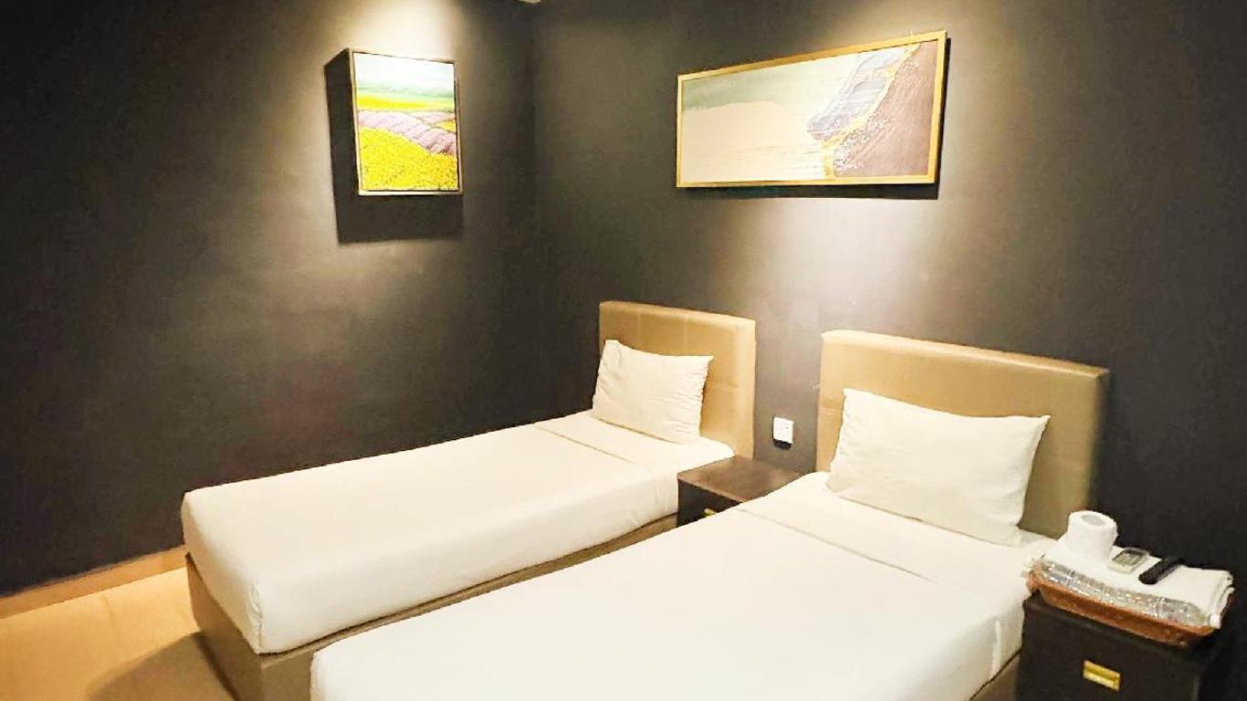 Ferda Hotel Impian Emas