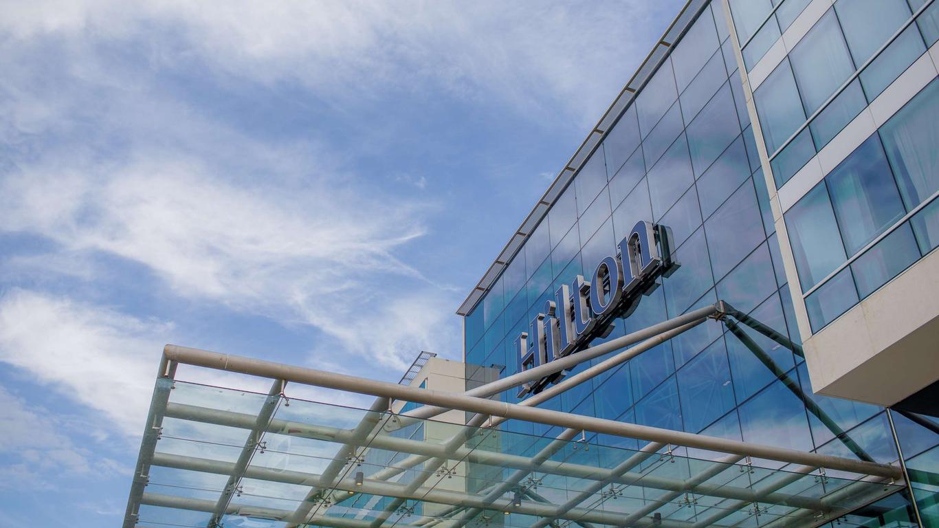 Hilton Pilar