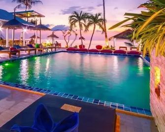 Villa - Sleeps 8 - Terrace - Beach Close - Ko Lanta - Piscina