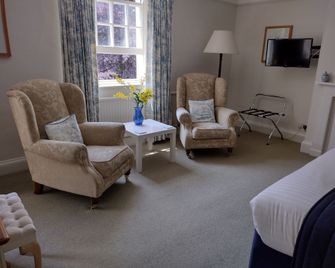 Buckley Farmhouse - Sidmouth - Stue