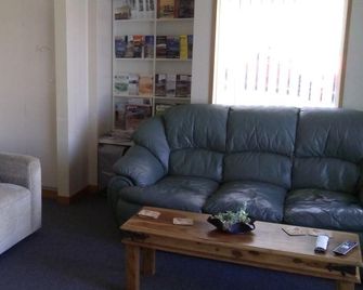 Cromwell Backpackers - Cromwell - Sala de estar