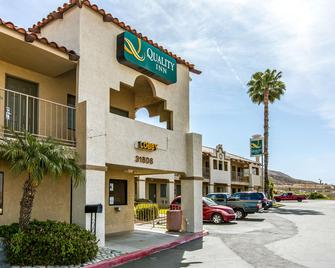 Quality Inn Lake Elsinore I-15 - Lake Elsinore - Edificio