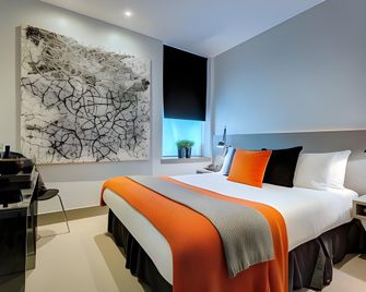 Hotel 55 - London - Bedroom