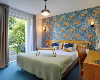 Hotel Le Branhoc - Brit Hotel Auray - Auray - Bedroom