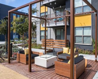 Elan Menlo - Menlo Park - Patio