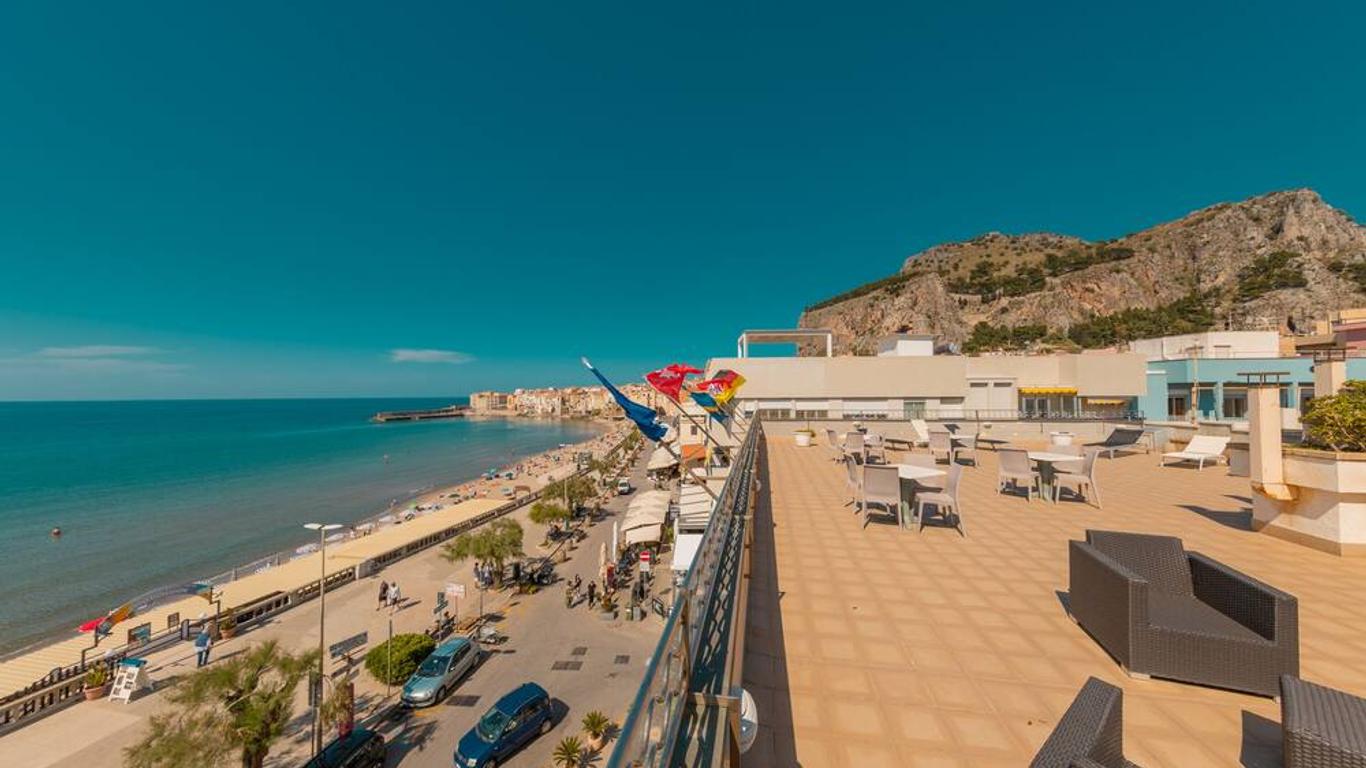 Hotel Riva Del Sole