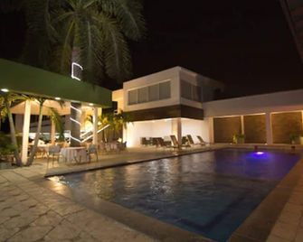 Hotel de Casablanca Lazcar - Lazaro Cardenas - Piscine