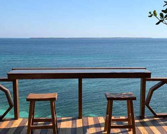 Seascapes Bira - Bira - Balcony