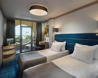 Hvd Viva Club Hotel - Varna - Bedroom
