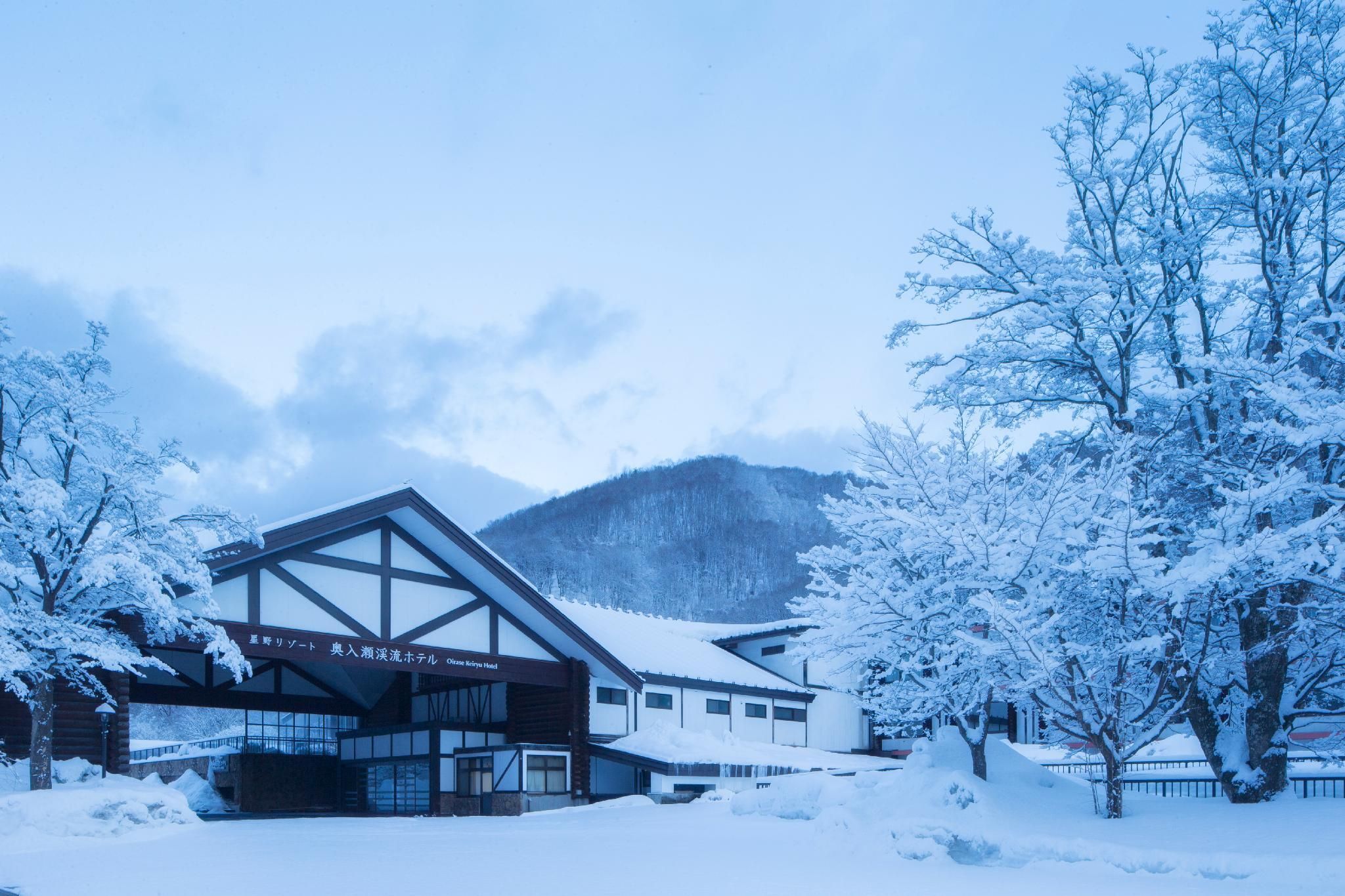 هوشينو ريزورتس أويراسي كيرو هوتل