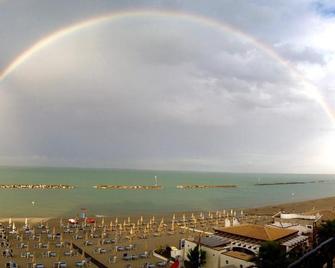 Hotel Baia Marina - Cupra Marittima