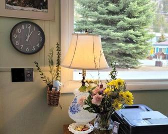 Lido Motel - Radium Hot Springs