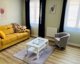 Le Gari, Limoges - Limoges - Living room