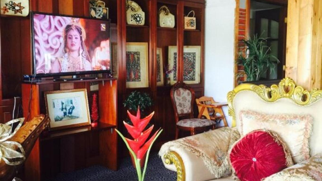The Black Pearl Suites