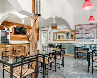 OYO Hotel Houston, Tx Near Medical Center Nrg Stadium - Houston - Restaurant