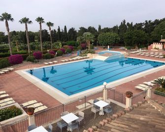 Igv Club Baia Samuele - Scicli - Piscina