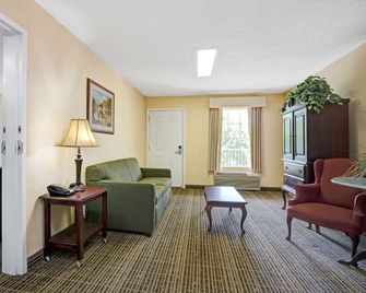 Baymont Inn And Suites Smithfield - Smithfield - Ložnice