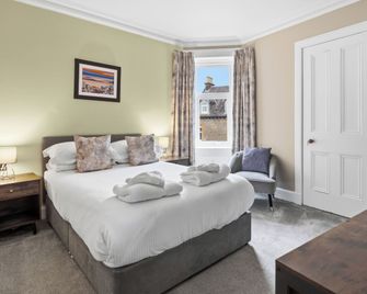 Corran House - Oban