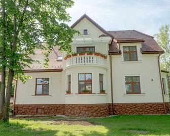 Villa Garden Apartments - Poprad - Building