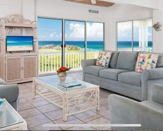 KiteRunner- wild, windswept, pinch-yourself escape - Conch Bar - Sala de estar