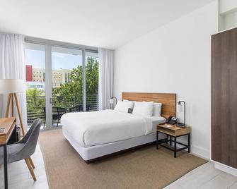 The Meridian Hotel - Miami Beach - Bedroom