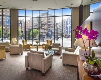 Exe Oviedo Centro - Oviedo - Lounge