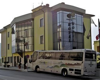 Hotel Ovidius - Sulmona - Building