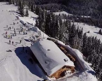 Alaska Clubresidence - פולגאריה - שירותי מקום האירוח