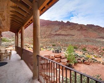 Hideout @ the Rim - Jesse James Suite - Moab - Balcon