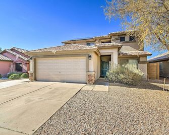 Bright Surprise Home w/ Pool, Near Spring Training - Серпрайз - Будівля