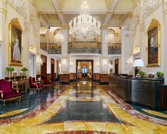 Hotel Imperial, a Luxury Collection Hotel, Vienna - Vienna - Lobby