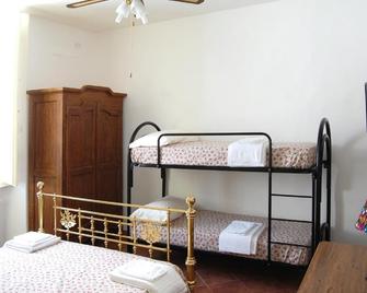 Old Time Lido - Camaiore - Bedroom