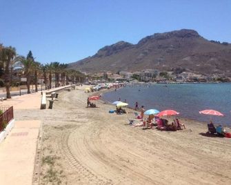 Miramar Habitaciones - Calabardina - Praia