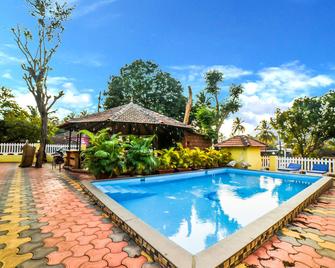Fabhotel Yoyo Cottage With Pool - Nr. Chapora Fort - Vagator - Zwembad