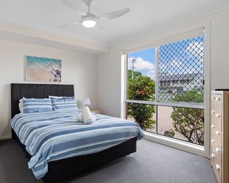 Number 4 at 27 South Street - Tuncurry